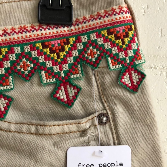 NWT Free People Borderline Cutoff Shorts - Picture 5 of 8